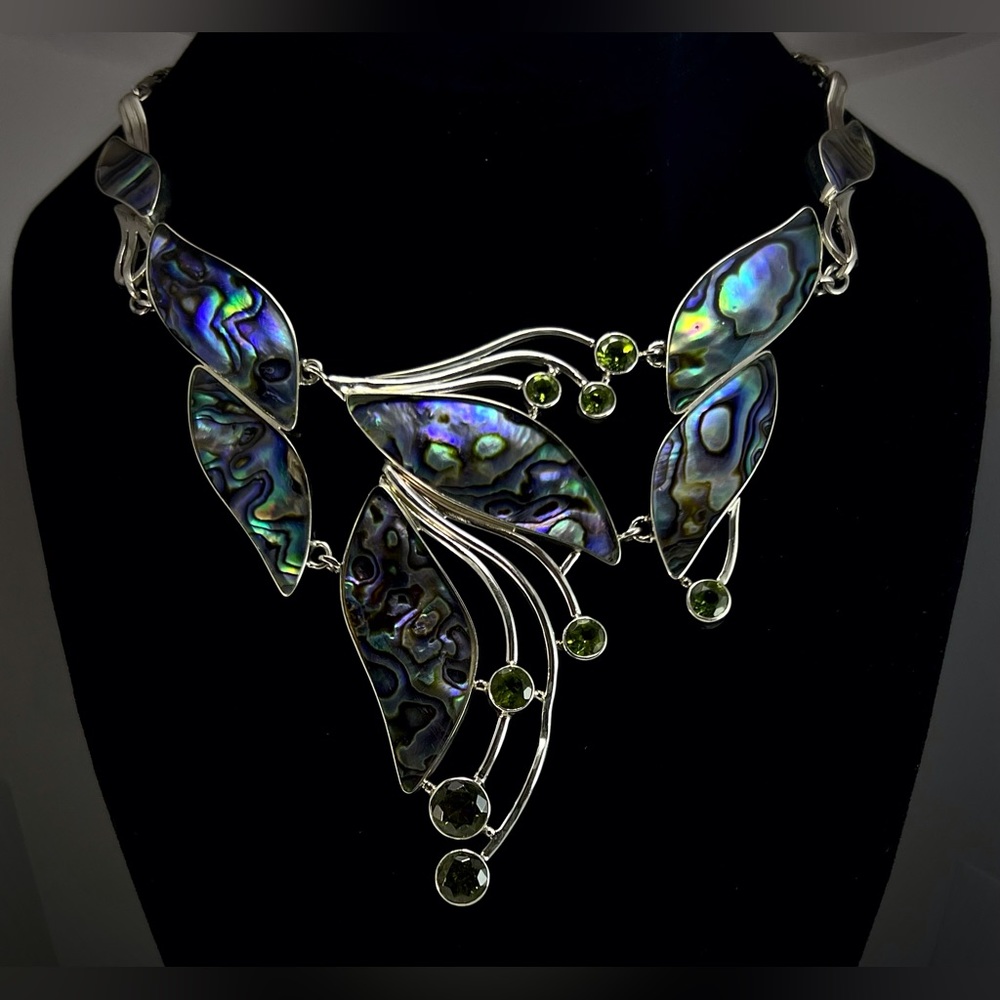 (New) Multicolor Abalone Shell W/ Peridot Gem Sto… - image 5